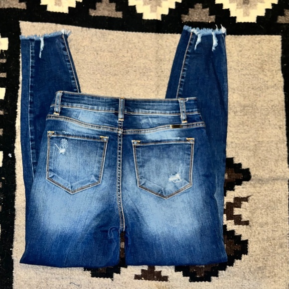 Kancan Skinny Jean Size 7/27 Distressed - Picture 8 of 9